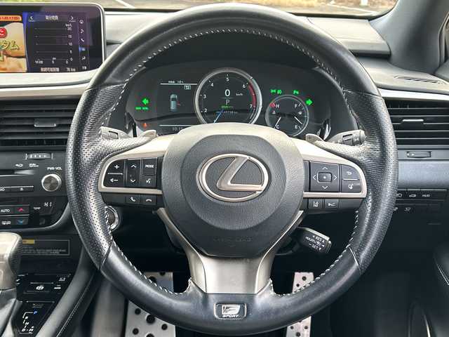 レクサス ＲＸ 300 Fスポーツ 佐賀県 2018(平30)年 15万km ホワイトノーヴァガラスフレーク 純正ナビ(AM/FM/CD/DVD/Bluetooth/フルセグ)/全方位カメラ/サンルーフ/黒レザーシート/D/N席パワーシート・エアーシート・パワーシート/三眼LEDヘッドライト/レーダークルーズコントロール/クリアランスソナー/ヘッドアップディスプレイ/BSM/オートマチックハイビーム/置くだけ充電/純正20インチアルミホイール/純正フロアマット/ビルトインETC/パワーバックドア