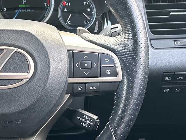 レクサス ＲＸ 300 Fスポーツ 佐賀県 2018(平30)年 15万km ホワイトノーヴァガラスフレーク 純正ナビ(AM/FM/CD/DVD/Bluetooth/フルセグ)/全方位カメラ/サンルーフ/黒レザーシート/D/N席パワーシート・エアーシート・パワーシート/三眼LEDヘッドライト/レーダークルーズコントロール/クリアランスソナー/ヘッドアップディスプレイ/BSM/オートマチックハイビーム/置くだけ充電/純正20インチアルミホイール/純正フロアマット/ビルトインETC/パワーバックドア