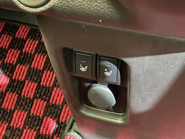 スズキ ハスラー HYBRID G 新潟県 2022(令4)年 1.5万km ブルーイッシュブラックパール3 ４WD/ヒルディセントコントロール/スズキセーフティサポート/デュアルカメラブレーキサポート/レーンアシスト/誤発進抑制機能/ハイビームアシスト/横滑り防止装置/アイドリングストップ/グリップコントロール/スノーモード/リヤパーキングセンサー/シートヒーター/カロッツェリアナビ/フルセグ/バックカメラ/ETC/ドライブレコーダー/サマータイヤ積込あり　純正スチールホイール