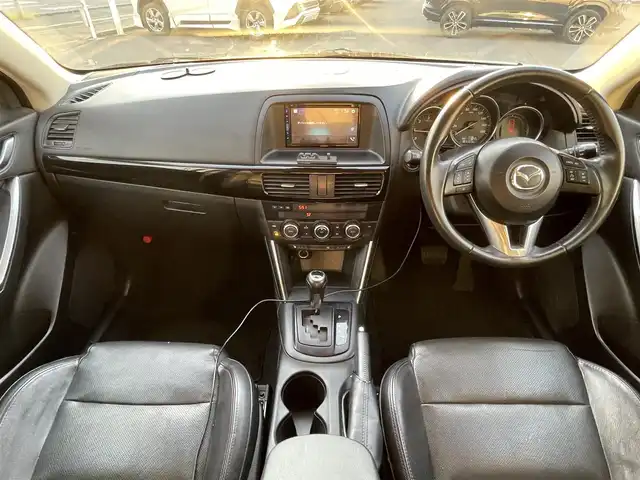 マツダ ＣＸ－５ XD Lパッケージ 道央・札幌 2012(平24)年 10.2万km クリスタルホワイトパールマイカ ・４WD/・衝突軽減ブレーキ/・ディーゼルターボ/・社外オーディオ/　CD＆DVD＆BT/・バックカメラ/・レザーシート/・シートヒーター/・パワーシート/・オートエアコン/・オートライト/・レインセンサーワイパー/・オートリトラミラー/・アイドリングストップ/・MT付きAT/・ETC/・純正エンジンスターター/・プッシュスタート/・スマートキー/・HIDヘッドライト/・クルーズコントロール/・ドライブレコーダー/・純正フロアマット/・ドアバイザー/・ウィンカーミラー/・フォグライト