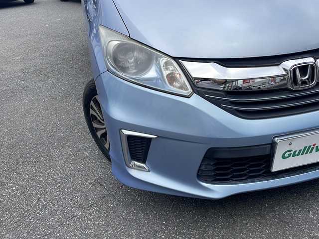 ホンダ フリード ハイブリット ジャストセレクション 埼玉県 2014(平26)年 1.6万km ライトブルー