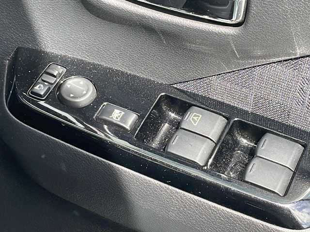 日産 デイズ ハイウェイスターX 神奈川県 2019(令1)年 5.1万km アッシュブラウン/ソーダブルー 純正SDナビ/FM/AM/CD/BT/TV/バックカメラ/コーナーセンサー/ETC/ステアリングスイッチ/オートライト/LEDヘッドライト/純正14インチAW/アイドリングストップ/スペアキー1本/純正フロアマット/取扱説明書/保証書