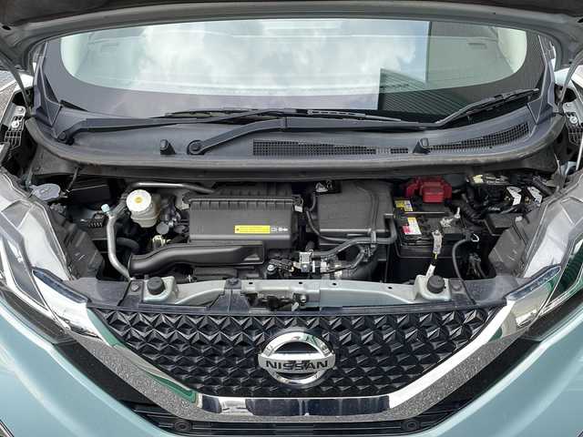 日産 デイズ ハイウェイスターX 岐阜県 2019(令1)年 5.1万km アッシュブラウン/ソーダブルー 純正メモリナビ(MJ118D-W)/【フルセグTV/SD/CD/USB/Bluetooth】/バックカメラ/衝突被害軽減システム/レーンキープアシスト/コーナーセンサー/純正14インチアルミホイール/オートLEDライト/オートマチックハイビーム/ETC/ドライブレコーダー(DRV-450)/横滑り防止装置/盗難防止装置/アイドリングストップ/プッシュスタート/スマートキー/スペアキー/取扱説明書/保証書