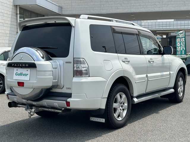 三菱 パジェロ ロング エクシード 広島県 2010(平22)年 17.4万km ウォームホワイトパール パートタイム4WD/社外ナビ/「CD/DVD/Bluetooth/フルセグTV」/SOREXヒッチメンバー/バックカメラ/シートヒーター/ETC/ドライブレコーダー/センターインフォメーションディスプレイ/オートライト/スペアキー