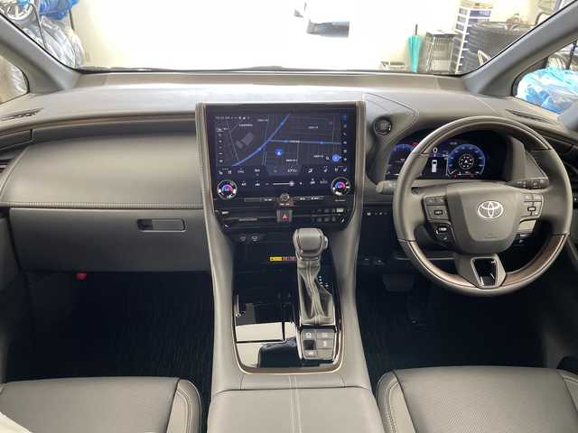 トヨタ アルファード Z 道央・札幌 2025(令7)年 0.2万km プラチナホワイトパールマイカ ・4WD  /  寒冷地仕様/・トヨタセーフティーセンス/・純正14インチディスプレイオーディオ/・BT/USB(AppleCarPlay/AndroidAuto)/・フルセグTV/・パノラミックビューモニター/・両側パワースライドドア/・パワーバックドア/・レーダークルーズコントロール/・3眼LEDヘッドライト/・アダプティブハイビームシステム/・フロント/リアフォグランプ/・ブラック合成皮革シート/・メモリーパワーシート/・シートヒーター/ベンチレーション/・スマートキー/・純正18インチAW/・置くだけ充電/・デジタルインナーミラー/・純正ドライブレコーダー/・ETC2.0