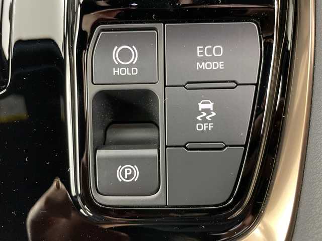 トヨタ アルファード Z 道央・札幌 2025(令7)年 0.2万km プラチナホワイトパールマイカ ・4WD  /  寒冷地仕様/・トヨタセーフティーセンス/・純正14インチディスプレイオーディオ/・BT/USB(AppleCarPlay/AndroidAuto)/・フルセグTV/・パノラミックビューモニター/・両側パワースライドドア/・パワーバックドア/・レーダークルーズコントロール/・3眼LEDヘッドライト/・アダプティブハイビームシステム/・フロント/リアフォグランプ/・ブラック合成皮革シート/・メモリーパワーシート/・シートヒーター/ベンチレーション/・スマートキー/・純正18インチAW/・置くだけ充電/・デジタルインナーミラー/・純正ドライブレコーダー/・ETC2.0