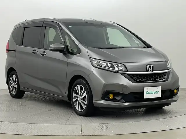 ホンダ フリード＋ G ホンダセンシング 新潟県 2022(令4)年 5.6万km スーパープラチナグレーメタリック 純正ナビ/　　フルセグ/CD/DVD/BT/バックカメラ/両側パワースライドドア/レーダークルーズコントロール/LEDオートライト/ハーフレザー/シートヒーター/純正15インチアルミホイール/ステリングスイッチ/アイドリングストップ/レーンキープ/スマートキー/ビルトインETC