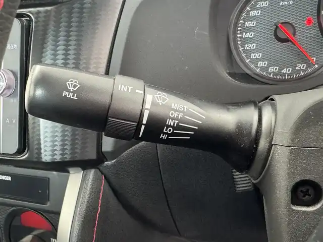 トヨタ ８６ GT リミテッド 愛知県 2012(平24)年 4.5万km サテンホワイトパール ＴＲＤエアロ　/ＴＲＤマフラー　/ナビNSZT-W62G/ＨＩＤライト　/オートライト　/スマートキー　/ワンセグＴＶ　/プッシュスタート/アルミホイール　/フロアマット　/保証書　/取説　/記録簿