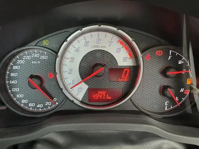トヨタ ８６ GT リミテッド 愛知県 2012(平24)年 4.5万km サテンホワイトパール ＴＲＤエアロ　/ＴＲＤマフラー　/ナビNSZT-W62G/ＨＩＤライト　/オートライト　/スマートキー　/ワンセグＴＶ　/プッシュスタート/アルミホイール　/フロアマット　/保証書　/取説　/記録簿