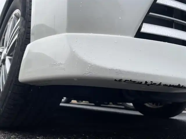 日産 エルグランド ライダー 千葉県 2005(平17)年 10.7万km ホワイトパール ナビ(AM/FM/DVD/MD)/純正17インチオーテックアルミホイール/全席合成皮革シート/オートライト/バックカメラ/左サイドカメラ（左側）/片側パワースライドドア（左側）/電動格納ミラー/ウインカーミラー/SNOW、POWER走行モード/BOSEスピーカー/ETC