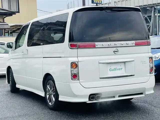 日産 エルグランド ライダー 千葉県 2005(平17)年 10.7万km ホワイトパール ナビ(AM/FM/DVD/MD)/純正17インチオーテックアルミホイール/全席合成皮革シート/オートライト/バックカメラ/左サイドカメラ（左側）/片側パワースライドドア（左側）/電動格納ミラー/ウインカーミラー/SNOW、POWER走行モード/BOSEスピーカー/ETC