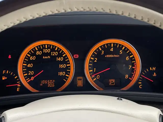 日産 エルグランド ライダー 千葉県 2005(平17)年 10.7万km ホワイトパール ナビ(AM/FM/DVD/MD)/純正17インチオーテックアルミホイール/全席合成皮革シート/オートライト/バックカメラ/左サイドカメラ（左側）/片側パワースライドドア（左側）/電動格納ミラー/ウインカーミラー/SNOW、POWER走行モード/BOSEスピーカー/ETC