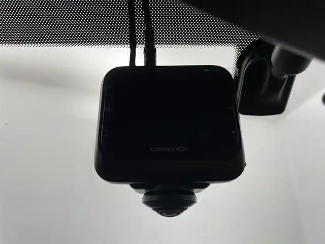 トヨタ ８６ GT 群馬県 2015(平27)年 7万km ピュアレッド tom’sテールライト/純正リアバンパーガーニッシュカバー/社外トランクスポイラー/社外グリル/＝＝＝＝＝/純正7インチSDナビ/・BT TV AM FM SD DISC AUX/=====/クルーズコントロール　パドルシフト　ワンオーナー　純正７インチＳＤナビ　ｔｏｍ｀ｓテールライト　純正リアバンパーガーニッシュカバー　社外トランクスポイラー　社外グリル　ＭＴモード付ＡＴ　禁煙車　ＥＴＣ