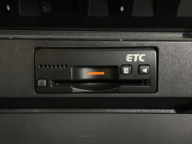 スズキ ソリオ HV MZ Dカメラ ブレーキS 茨城県 2017(平29)年 5.1万km ピュアホワイトP ワンオーナー/純正ナビ/BTオーディオ/フルセグテレビ/CD/DVD/ETC/クルーズコントロール/オートライト/フォグランプ/純正フロアマット/純正15インチAW/純正ドアバイザー/スマートキープッシュスタート/スタッドレスタイヤあり