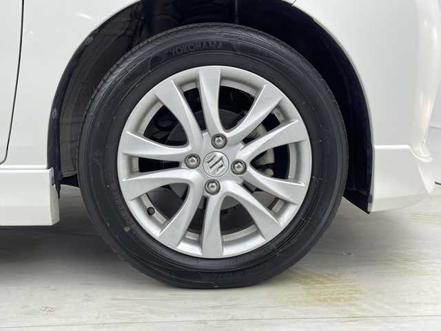 スズキ ソリオ HV MZ Dカメラ ブレーキS 茨城県 2017(平29)年 5.1万km ピュアホワイトP ワンオーナー/純正ナビ/BTオーディオ/フルセグテレビ/CD/DVD/ETC/クルーズコントロール/オートライト/フォグランプ/純正フロアマット/純正15インチAW/純正ドアバイザー/スマートキープッシュスタート/スタッドレスタイヤあり