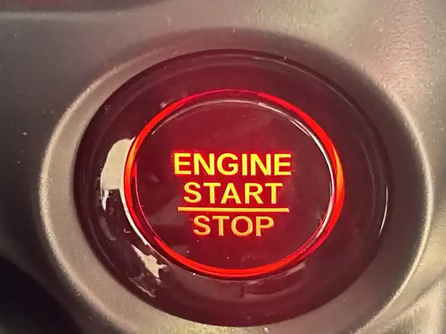 ホンダ Ｎ ＢＯＸ 埼玉県 2024(令6)年 1.8万km プラチナホワイトパール ホンダセンシング/純正ナビ/　　USB/BT/フルセグTV/バックカメラ/片側パワースライドドア/アダプティブクルーズコントロール/LEDオートライト/ステアリングスイッチ/プッシュスタート/ETC/禁煙車