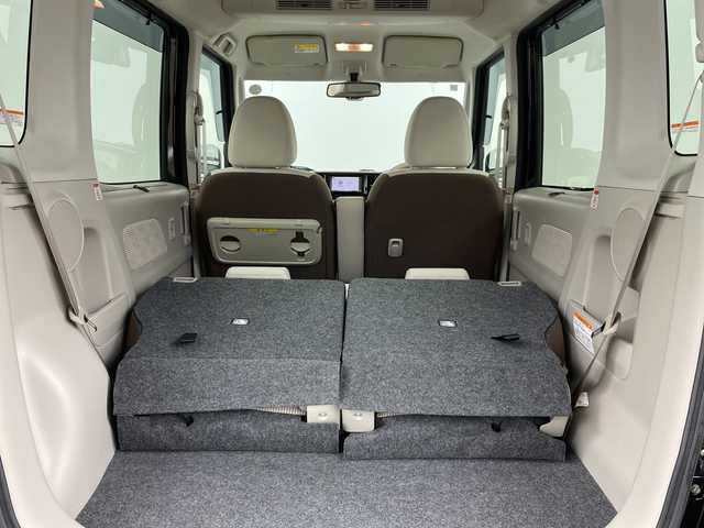 日産 デイズ ルークス X 道央・札幌 2017(平29)年 7.4万km ブラック ・４WD　/エマージェンシーブレーキ/・衝突被害軽減ブレーキ/・純正HDDナビ/・DVD.CD.フルセグ/・アラウンドビューモニターモニター/・バックカメラ/・左パワースライドドア/・プッシュスタート/スマートー/・アイドリングストップ/・スタッドレスタイヤＡＷ積込み/・ＥＴＣ