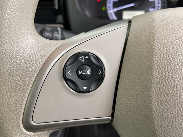 日産 デイズ ルークス X 道央・札幌 2017(平29)年 7.4万km ブラック ・４WD　/エマージェンシーブレーキ/・衝突被害軽減ブレーキ/・純正HDDナビ/・DVD.CD.フルセグ/・アラウンドビューモニターモニター/・バックカメラ/・左パワースライドドア/・プッシュスタート/スマートー/・アイドリングストップ/・スタッドレスタイヤＡＷ積込み/・ＥＴＣ