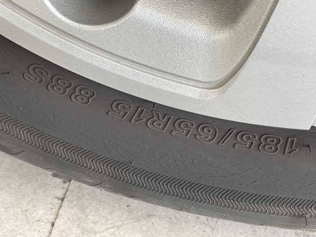 トヨタ アクア X 愛知県 2021(令3)年 1.8万km ブラスゴールドメタリック 純正ディズプレイオーディオナビ/レーダークルーズコントロール/バックカメラ/コーナーセンサー/LEDヘッドライト/オートマチックハイビーム/ETC/衝突軽減システム/フルセグ/Bluetooth/ステアリングスイッチ/スマートキー/プッシュスタート