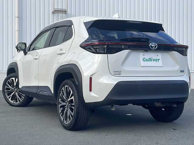 トヨタ ヤリスクロス ハイブリッド Z 三重県 2021(令3)年 3.7万km ホワイトパールクリスタルシャイン 禁煙/純正コネクテッドナビ/バックカメラ/ビルトインETC/シートヒーター/パワーシート/BSM/レーダークルーズコントロール/レーンキープアシスト/プリクラッシュ/スペアキー/LEDオートライト/電動格納ミラー