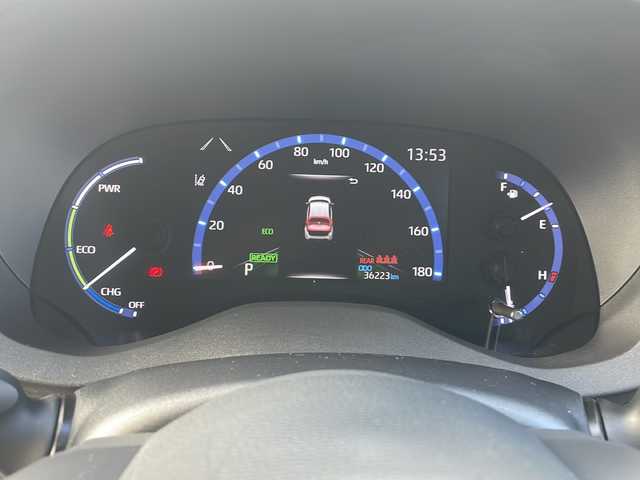 トヨタ ヤリスクロス ハイブリッド Z 三重県 2021(令3)年 3.7万km ホワイトパールクリスタルシャイン 禁煙/純正コネクテッドナビ/バックカメラ/ビルトインETC/シートヒーター/パワーシート/BSM/レーダークルーズコントロール/レーンキープアシスト/プリクラッシュ/スペアキー/LEDオートライト/電動格納ミラー