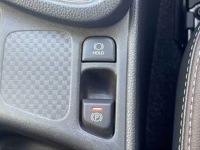 トヨタ ヤリスクロス ハイブリッド Z 三重県 2021(令3)年 3.7万km ホワイトパールクリスタルシャイン 禁煙/純正コネクテッドナビ/バックカメラ/ビルトインETC/シートヒーター/パワーシート/BSM/レーダークルーズコントロール/レーンキープアシスト/プリクラッシュ/スペアキー/LEDオートライト/電動格納ミラー