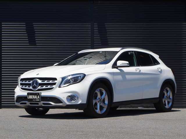 メルセデス ベンツ ｇｌａクラス ｇｌａ１８０ 18年式 平成30年式 ポーラホワイト Id 中古車検索のガリバー