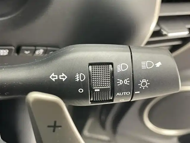 レクサス ＮＸ 300h バージョンL 愛知県 2019(令1)年 4.6万km グラファイトブラックガラスフレーク 純正ナビ（フルセグ/Bluetooth/CD/USB）/ブラインドスポットモニター/アラウンドビューモニター/アダプティブクルーズコントロール/レーンキープアシスト/コーナーセンサー/パワーシート/シートヒーター/エアシート/メモリシート/革巻きステアリング/ステアリングヒーター/純正アルミホイール/純正ドアバイザー/純正フロアマット/LEDヘッドライト/オートライト/オートマチックハイビーム/スマートキー×2/プッシュスタート
