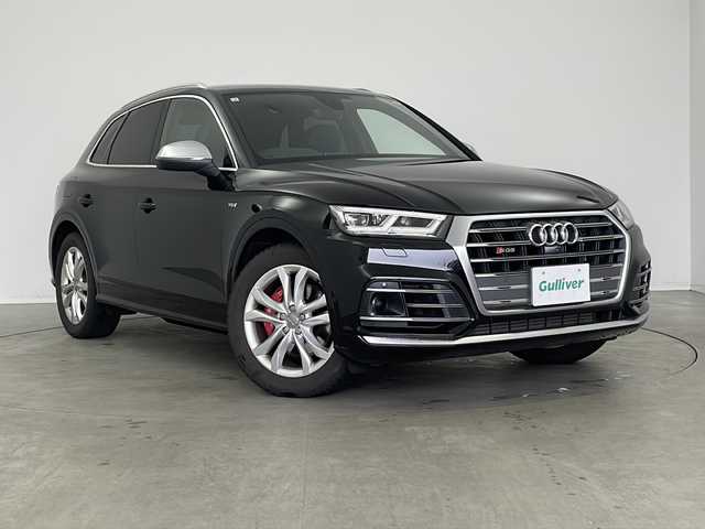 アウディ ＳＱ５ 新潟県 2017(平29)年 5.8万km ミトスブラックメタリック 4WD/ターボ/メーカー純正HDDナビ/(CD.DVD.SD再生.USB.フルセグ.Bluetooth)/バックカメラ/BANG＆OLUFSENプレミアムサウンド/Audiプレセンス/Audiサイドアシスト/レーダークルーズコントロール/ドライブセレクト/レインセンサー/LEDオートライト/前後フォグランプ/パドルシフト/パーキングアシスト/コーナーセンサー/パワーバックドア/アイドリングストップ/プッシュスタート/スマートキー×2