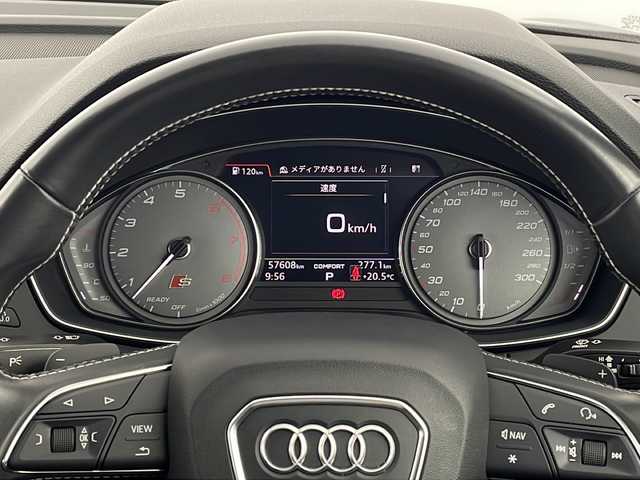 アウディ ＳＱ５ 新潟県 2017(平29)年 5.8万km ミトスブラックメタリック 4WD/ターボ/メーカー純正HDDナビ/(CD.DVD.SD再生.USB.フルセグ.Bluetooth)/バックカメラ/BANG＆OLUFSENプレミアムサウンド/Audiプレセンス/Audiサイドアシスト/レーダークルーズコントロール/ドライブセレクト/レインセンサー/LEDオートライト/前後フォグランプ/パドルシフト/パーキングアシスト/コーナーセンサー/パワーバックドア/アイドリングストップ/プッシュスタート/スマートキー×2