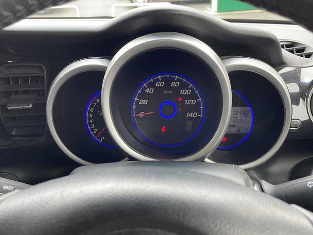 ホンダ Ｎ ＢＯＸ カスタム G ターボ Aパッケージ 静岡県 2014(平26)年 8.5万km ポリッシュドメタルメタリック 社外メモリナビ/・CD/・DVD/・Bluetooth/・フルセグTV/主要装備/・両側パワスラ/・クルコン/・バックカメラ/・ETC/・MTモード付/・前方ドラレコ/・純正フロアマット/・フォグランプ