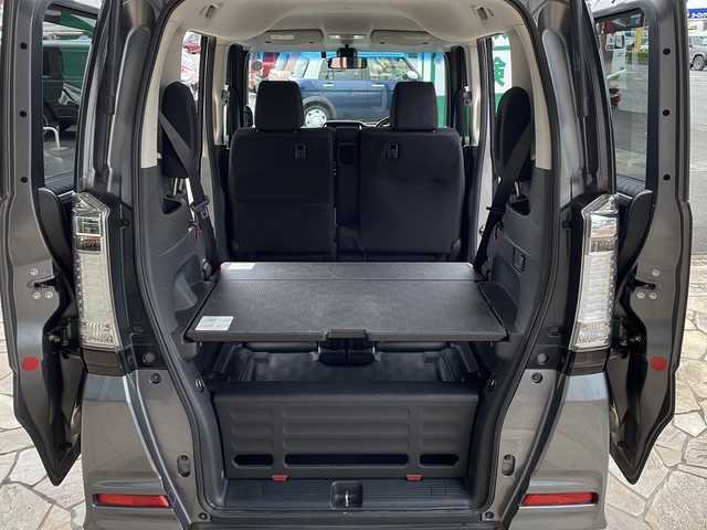 ホンダ Ｎ ＢＯＸ カスタム G ターボ Aパッケージ 静岡県 2014(平26)年 8.5万km ポリッシュドメタルメタリック 社外メモリナビ/・CD/・DVD/・Bluetooth/・フルセグTV/主要装備/・両側パワスラ/・クルコン/・バックカメラ/・ETC/・MTモード付/・前方ドラレコ/・純正フロアマット/・フォグランプ