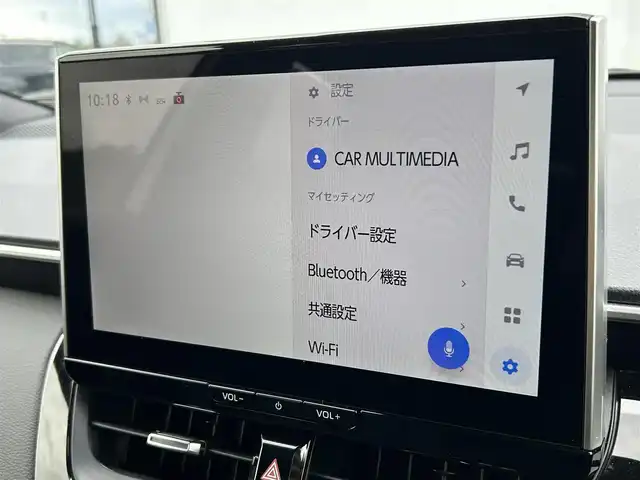 トヨタ カローラ クロス Z 愛媛県 2024(令6)年 1.4万km プラチナホワイトパールマイカ 純正10.5インチディスプレイオーディオ/車載ナビ機能/Bluetooth/フルセグTV/AppleCarPlay/コネクテッドナビ/ブラインドスポットモニター/全方位モニター/ワンオーナー/クルーズコントロール追従機能有/横滑り防止機能/衝突被害軽減システム/レーンキープアシスト/純正ビルトインETC/電動リアゲート/コーナーセンサー/パーキングアシスト/アイドリングストップ/LEDオートライト/オートマチックハイビーム/純正18インチAW/純正フロアマット/ルーフレール/スマートキー/スペアキー/運転席パワーシート/シートヒーター