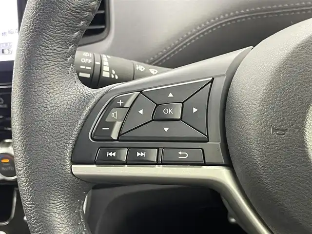 日産 セレナ e－パワー ハイウェイスター V 埼玉県 2022(令4)年 3.2万km ダイヤモンドブラック 純正１０インチナビ　アラウンドビューモニター　ＢＳI　ビルトインＥＴＣ　プロパイロット　レーダークルーズコントロール　デジタルインナーミラー　ドラレコ　ハンズフリー　ＨＤＭＩ　ＬＥＤライト　地デジＴＶ