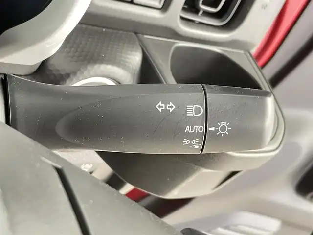 スズキ ハスラー HYBRID G 千葉県 2022(令4)年 2万km フェニックスレッドパール/ガンメタリック2トーンルーフ セーフティサポート（予防安全技術）/デュアルカメラブレーキサポート/誤発進抑制機能/車線逸脱抑制機能/車線逸脱警報機能/ふらつき警報機能/アダプティブクルーズコントロール/ハイビームアシスト/標識認識機能/後退時ブレーキサポート/後方誤発進抑制機能/先行車発進お知らせ機能/社外8インチメモリーナビ(AVIC-RL812)/フルセグTV/Bluetooth接続/CD/DVD再生/LEDヘッドライト/スマートキー/純正スチールホイール(ガンM塗装)/前後コーナーセンサー