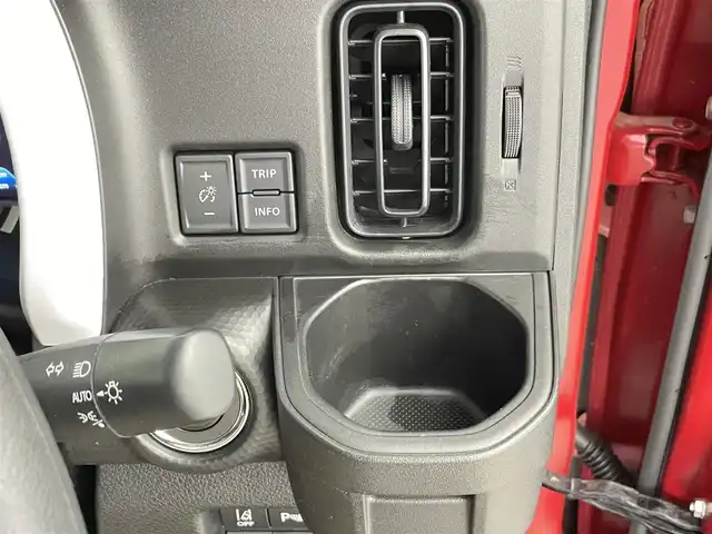 スズキ ハスラー HYBRID G 千葉県 2022(令4)年 2万km フェニックスレッドパール/ガンメタリック2トーンルーフ セーフティサポート（予防安全技術）/デュアルカメラブレーキサポート/誤発進抑制機能/車線逸脱抑制機能/車線逸脱警報機能/ふらつき警報機能/アダプティブクルーズコントロール/ハイビームアシスト/標識認識機能/後退時ブレーキサポート/後方誤発進抑制機能/先行車発進お知らせ機能/社外8インチメモリーナビ(AVIC-RL812)/フルセグTV/Bluetooth接続/CD/DVD再生/LEDヘッドライト/スマートキー/純正スチールホイール(ガンM塗装)/前後コーナーセンサー