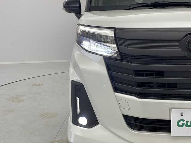 トヨタ ルーミー カスタムG－T 茨城県 2022(令4)年 4.8万km パールホワイトⅢ 純正SDナビ　/フルセグTV/FM　AM　CD　DVD　SD　/Bluetooth接続/ハンズフリー対応/USBポート/全周囲カメラ/オートライト/オートマチックハイビーム/両側電動スライドドア/アダプティブクルーズコントロール/衝突被害軽減ブレーキ/前後コーナーセンサー/パーキングセンサー/Clazzioシートカバー/純正フロアマット/横滑り制御機能/アイドリングストップ/盗難防止装置/ビルトインＥＴＣ/純正ホイール/プッシュスタート/スマートキー