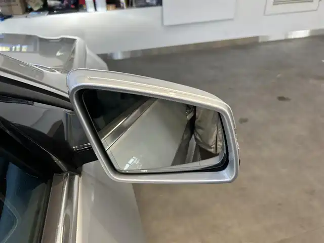 メルセデス・ベンツ Ｅ３５０ ブルーテックワゴンアバンギャルド 大阪府 2011(平23)年 5.5万km イリジウムシルバー サンルーフ/純正ナビ/TV/バックカメラ/純正17インチAW/HIDヘッドライト/クリアランスソナー/電動リアゲート/パドルシフト/ＥＴＣ/黒革/メモリ付きパワーシート/シートヒーター/クルコン/ルーフレール