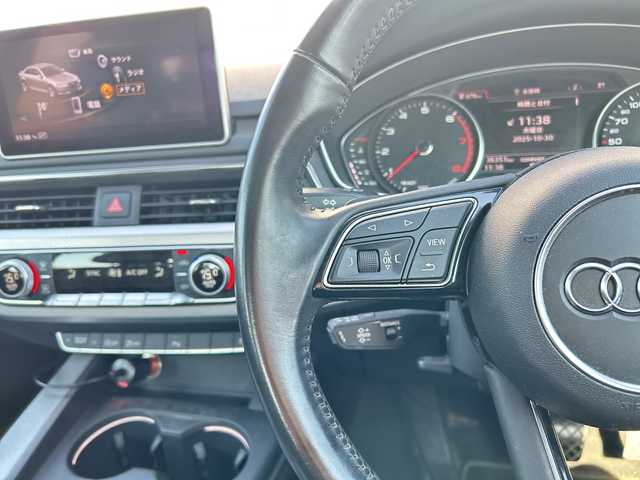 アウディ Ａ４ 2．0TFSIスポーツ 千葉県 2016(平28)年 3.7万km 白 純正ナビ　シートヒーター　パワーシート　バックカメラ　クルーズコントロール　ドライブレコーダー　スマートキー　純正フロアマット　オートライト　ＥＴＣ　純正ＡＷ　ＬＥＤヘッドライト　トランクスポイラー