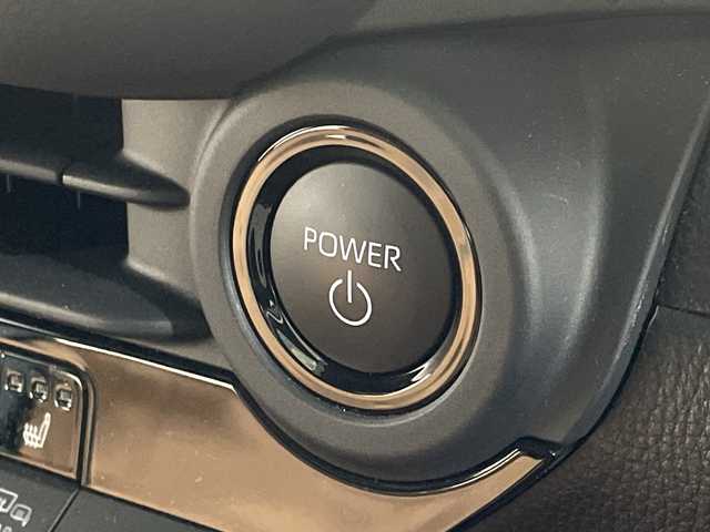 トヨタ クラウン スポーツ Z 福岡県 2024(令6)年 0.9万km プレシャスホワイトパール モデリスタフルエアロ/純正メモリナビ/パノラマルーフ/アドバンスドパーク/アラウンドビューモニター/ブラインドスポットモニター/フルセグテレビ/ブラウンレザーシート/シートヒーター/シートクーラー/ETC2.0/パワーバックドア/置くだけ充電/モデリスタドアプロテクター/純正フロアマット(ロイヤルタイプ)/寒冷地仕様