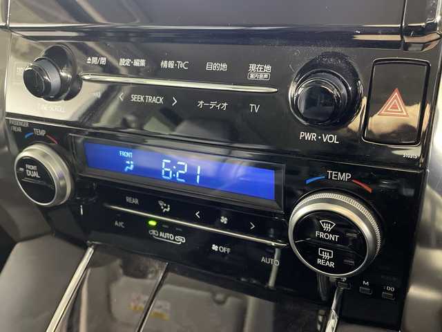 トヨタ アルファード S Cパッケージ 福岡県 2018(平30)年 6.5万km ホワイトパールクリスタルシャイン 純正10.5インチメーカーOPナビ/・JBLプレミアムサウンド/・CD/DVD/BT/フルセグTV/・パノラミックビューモニター/純正12.1インチフリップダウンモニター/トヨタセーフティセンス/・プリクラッシュセーフティ/・レーントレーシングアシスト/・パーキングサポートブレーキ/・リヤクロストラフィックアラート/・ロードサインアシスト/・オートハイビーム/・レーダークルーズコントロール/・ブラインドスポットモニター/クリアランスソナー/両側パワースライドドア/パワーバックドア/レザーシート/・シートヒーター/ベンチレーション/・パワーシート/ウッドコンビハンドル/・ステアリングリモコン/・ステアリングヒーター/ブレーキホールド/ETC2.0/純正18インチアルミホイール/純正フロアマット/純正ドアバイザー