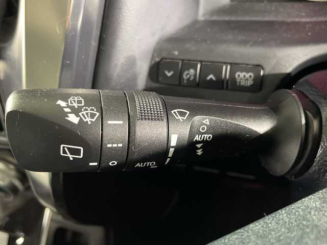 トヨタ アルファード S Cパッケージ 福岡県 2018(平30)年 6.5万km ホワイトパールクリスタルシャイン 純正10.5インチメーカーOPナビ/・JBLプレミアムサウンド/・CD/DVD/BT/フルセグTV/・パノラミックビューモニター/純正12.1インチフリップダウンモニター/トヨタセーフティセンス/・プリクラッシュセーフティ/・レーントレーシングアシスト/・パーキングサポートブレーキ/・リヤクロストラフィックアラート/・ロードサインアシスト/・オートハイビーム/・レーダークルーズコントロール/・ブラインドスポットモニター/クリアランスソナー/両側パワースライドドア/パワーバックドア/レザーシート/・シートヒーター/ベンチレーション/・パワーシート/ウッドコンビハンドル/・ステアリングリモコン/・ステアリングヒーター/ブレーキホールド/ETC2.0/純正18インチアルミホイール/純正フロアマット/純正ドアバイザー