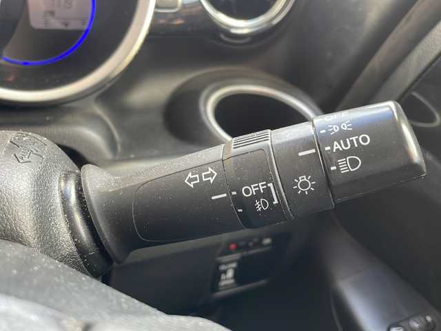 ホンダ Ｎ ＢＯＸ カスタム G Lパッケージ 神奈川県 2015(平27)年 8万km プレミアムホワイトパールⅡ (株)IDOMが運営する【じしゃロン秦野店】の自社ローン対象車両になります。こちらは現金ご利用時の価格です。自社ローンご希望の方は別途その旨お申付け下さい。//メモリナビ//ワンセグテレビ//バックカメラ//プッシュスタート//片側パワースライドドア