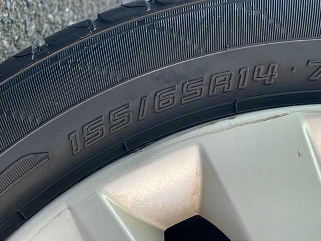 日産 デイズ J 青森県 2015(平27)年 5.7万km クールシルバー 純正オーディオ/エマージェンシーブレーキ/踏み間違え防止装置/横滑り防止装置/ブレーキアシスト/ETC/オートレベリング機能/純正フロアマット/ドアバイザー/リモコンキー