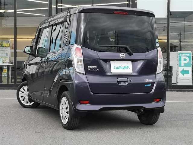 日産 デイズ ルークス X 茨城県 2014(平26)年 5.2万km プレミアムパープルP 純正ナビ/【CD・DVD・SD・BT・TV・AM・FM・VTR・USB・iPod・AUX】/ETC/全方位カメラ/両側パワスラ/アイドリングストップ/ヘッドライトレベライザー/オートエアコン/ドアバイザー/電格ミラー/純正フロアマット/純正ホイールカバー