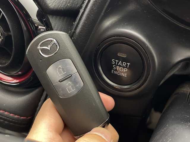 マツダ ＣＸ－３ XD ツーリング 群馬県 2015(平27)年 4.1万km セラミックM 純正ナビ　/バックカメラ　/ＣＤ／ＤＶＤデッキ　/フルセグＴＶ　/＝＝＝＝＝＝＝＝＝＝＝＝＝＝＝＝＝＝＝＝＝＝＝ヘッドアップディスプレイ　/ＢＳＭ　/パドルシフト　/クルーズコントロール　/ＥＴＣ　/ハーフレザーシート　/プッシュスタート　/ＬＥＤヘッドライト　/禁煙車