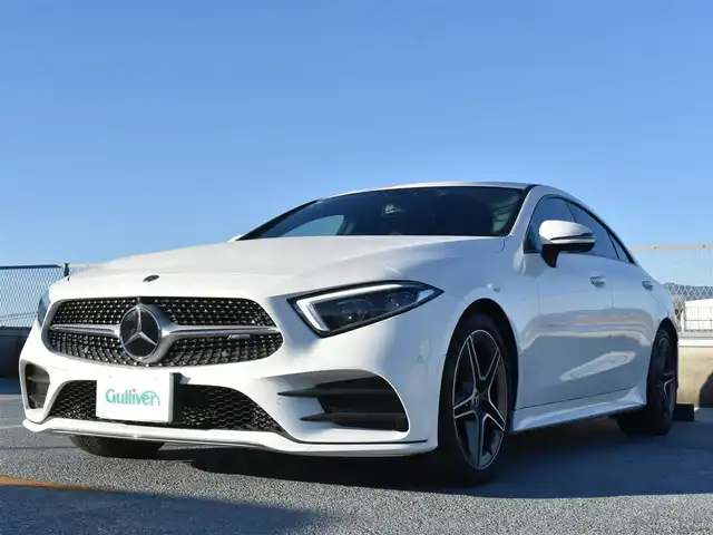 メルセデス・ベンツ ＣＬＳ２２０ｄ スポーツ エクスクルーシブPKG 神奈川県 2018(平30)年 4万km ポーラホワイト  スポーツエクスクルーシブパッケージ /サンルーフ/パヒュームアトマイザー/Burmesterサラウンドサウンドシステム13スピーカー/ナッパ革シート/：レッド/ブラックツートン/：前席パワーシート/：前席シートヒーター/ベンチレーション/：リアシートシートヒーター/マルチビームLEDヘッドランプ/ハイビームアシスト/社外デジタルミラー型ドライブレコーダー/革巻きステアリングホイール/：パドルシフト/12.3インチコックピットディスプレイ/コマンドシステム/メルデセスミーコネクト/：地デジ/：Bluetooth/：USB連動/全周囲カメラ/レーダーセーフティーパッケージ/：ディスタンスアシストディストロニック/：ステアリングアシスト（レーンチェンジアシスト）/：ブラインドスポットモニター/：レーンキープ/：ブレーキアシスト/：サインアシスト/ヘッドアップディスプレイ/電動ーリアゲート/スマートキー2個/ーーーーーーーーーーーーーー/保証書/取説/記録簿R1.2.3.4.5.6