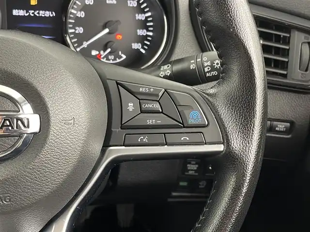 日産 エクストレイル 20Xi 福岡県 2020(令2)年 6.3万km ダイヤモンドブラック 純正９型ナビ　/全方位カメラ　/ＥＴＣ　/ドラレコ　/デジタルルームミラー　/ＡＣＣ　/コーナーセンサー　/エマージェンシーブレーキ　/レーンキープ　/ＢＳＷ　/ヒルディセントコントロール　/シートヒーター　/電動リアゲート