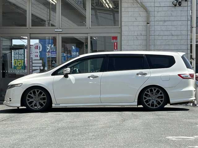 ホンダ オデッセイ アブソルート 岩手県 2009(平21)年 8.8万km プレミアムホワイトパール 純正ＨＤＤインターナビ　/全方位カメラ　/ローダウン　/キーレス　/ハーフレザーシート　/社外エンジンスターター　/フロントワイパーデアイサー/横滑り防止装置　/フルセグＴＶ　/革巻きステアリング　/パドルシフト /オートライト/フォグランプ/電動格納ミラー/ドアバイザー/フロアマット/USBソケット/VIDEOインプットソケット/保証書 取説ナビ取説