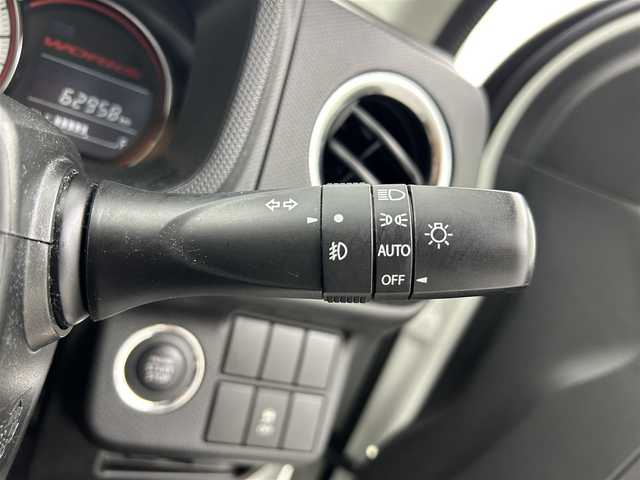 スズキ アルト ワークス 福井県 2016(平28)年 6.3万km パールホワイト MT５速/ターボ/社外ナビ【KENWOOD MDV-Z702】/CD/DVD/Bluetooth/SD/USB/AM/FM/バックッカメラ /純正レカロシート/革巻きステアリング/ステアリングチルド機構/プッシュスタート /スペアキー/ウィンカー・電動格納式ミラー/オートライト /フォグランプ/サイドバイザー/純正フロアマット/純正１５インチアルミ/リアワイパー